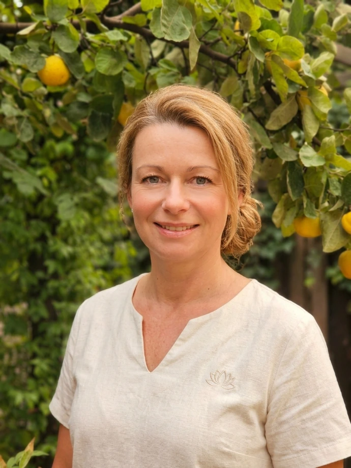Julia Carola Neumann – Massagetherapeutin in Weinböhla